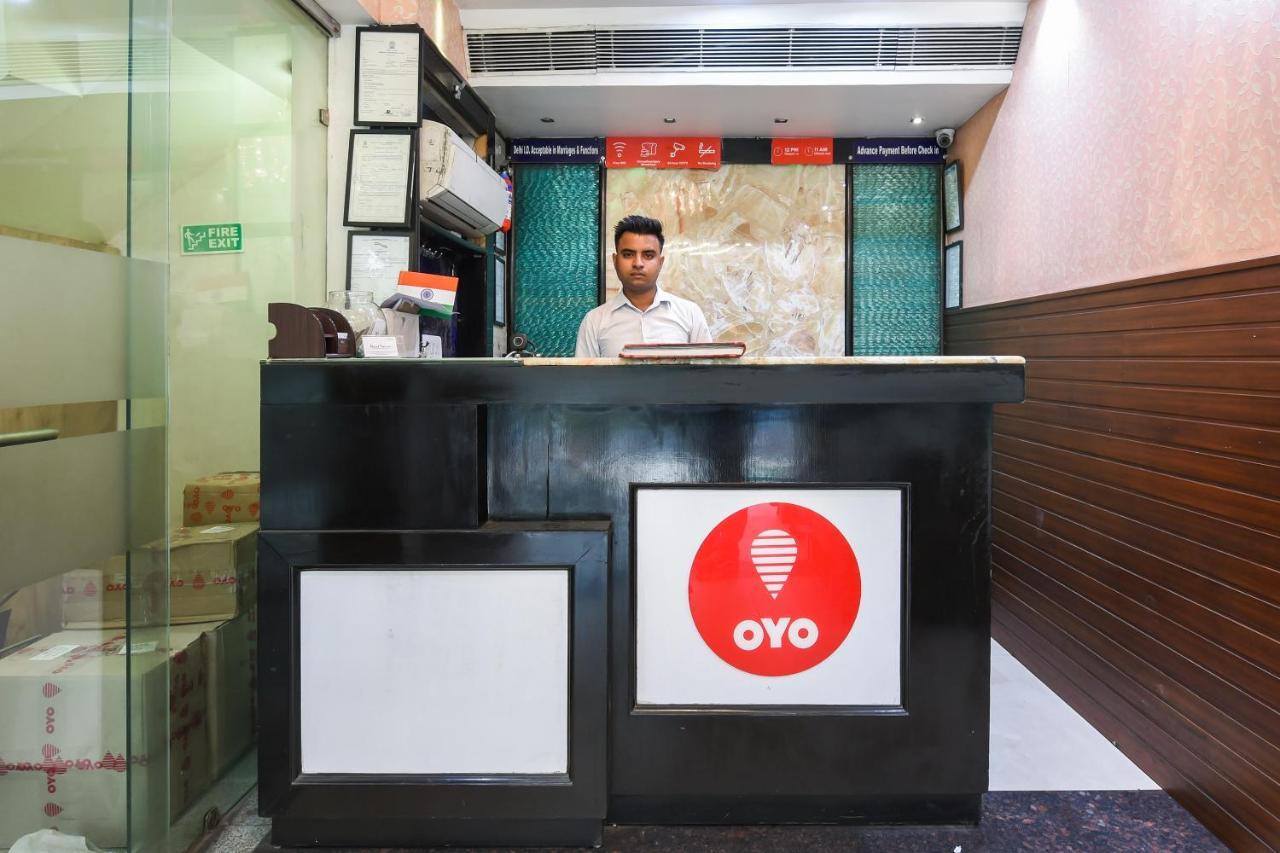Oyo Flagship 18940 Hotel Swathi Ню Делхи Екстериор снимка